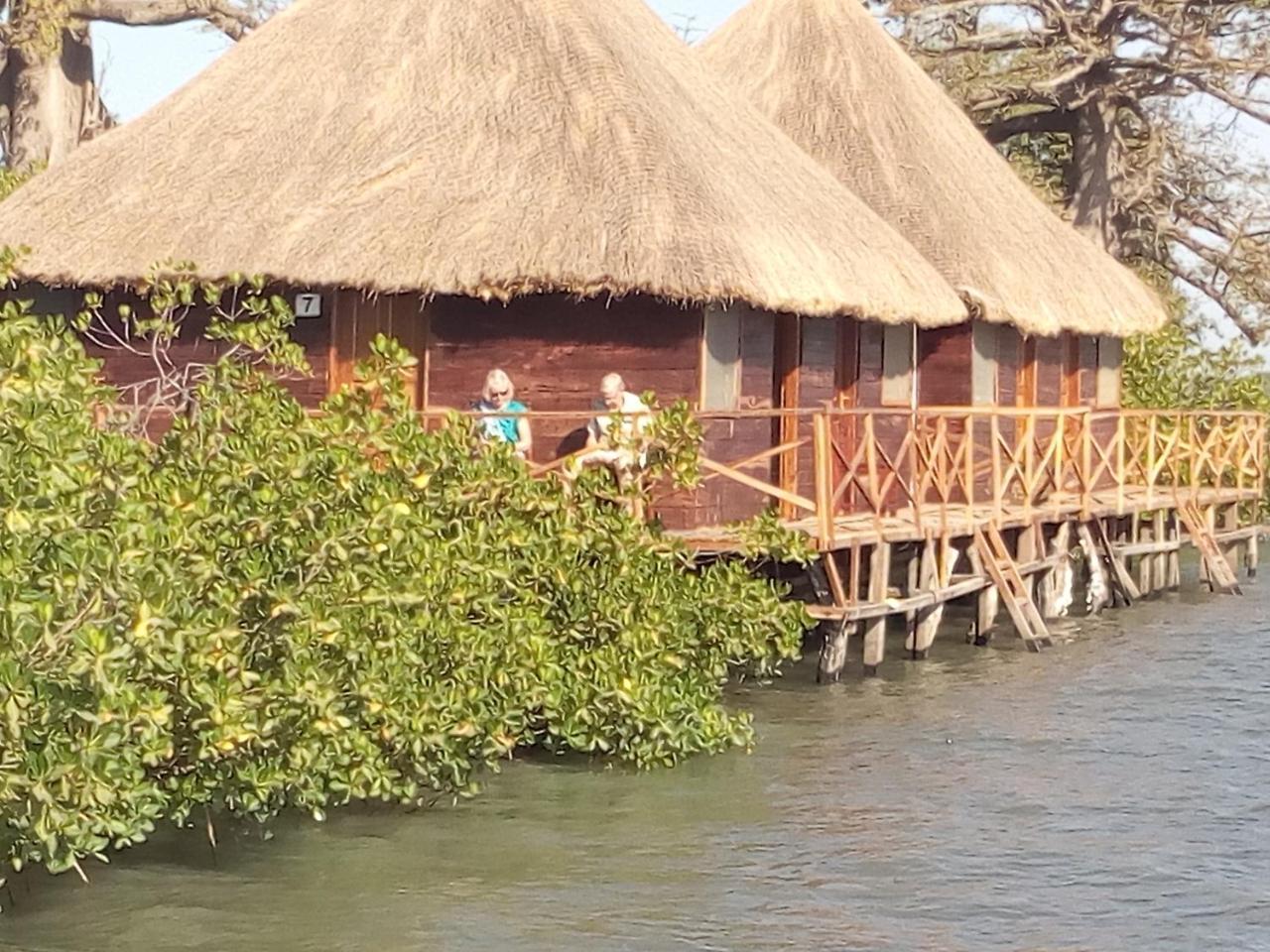 Bintang Bolong Lodge מראה חיצוני תמונה